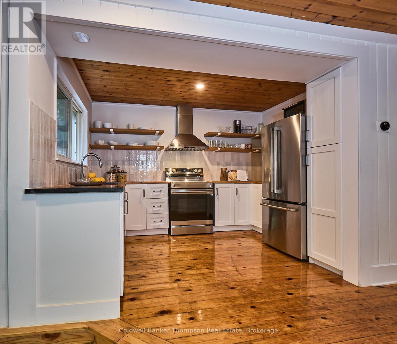 869 North Mary Lake Road, Huntsville, Ontario  P1H 1S4 - Photo 10 - X12348575