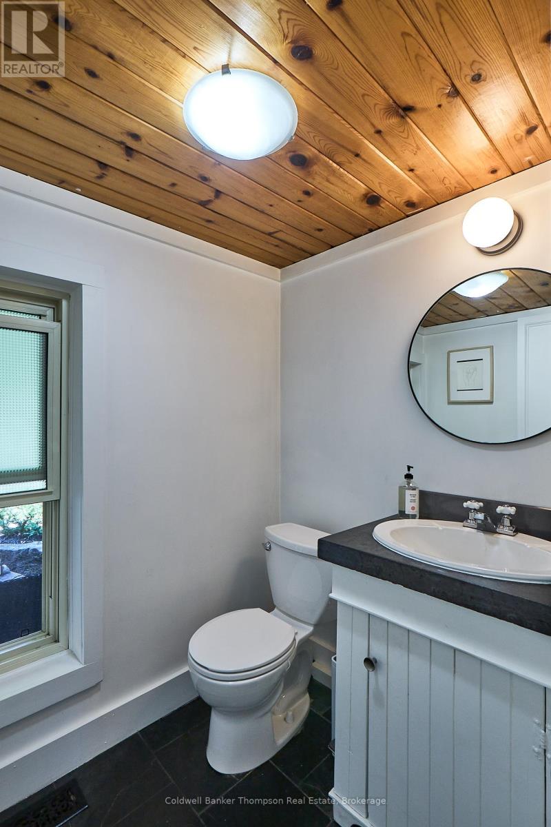 869 North Mary Lake Road, Huntsville, Ontario  P1H 1S4 - Photo 13 - X12348575