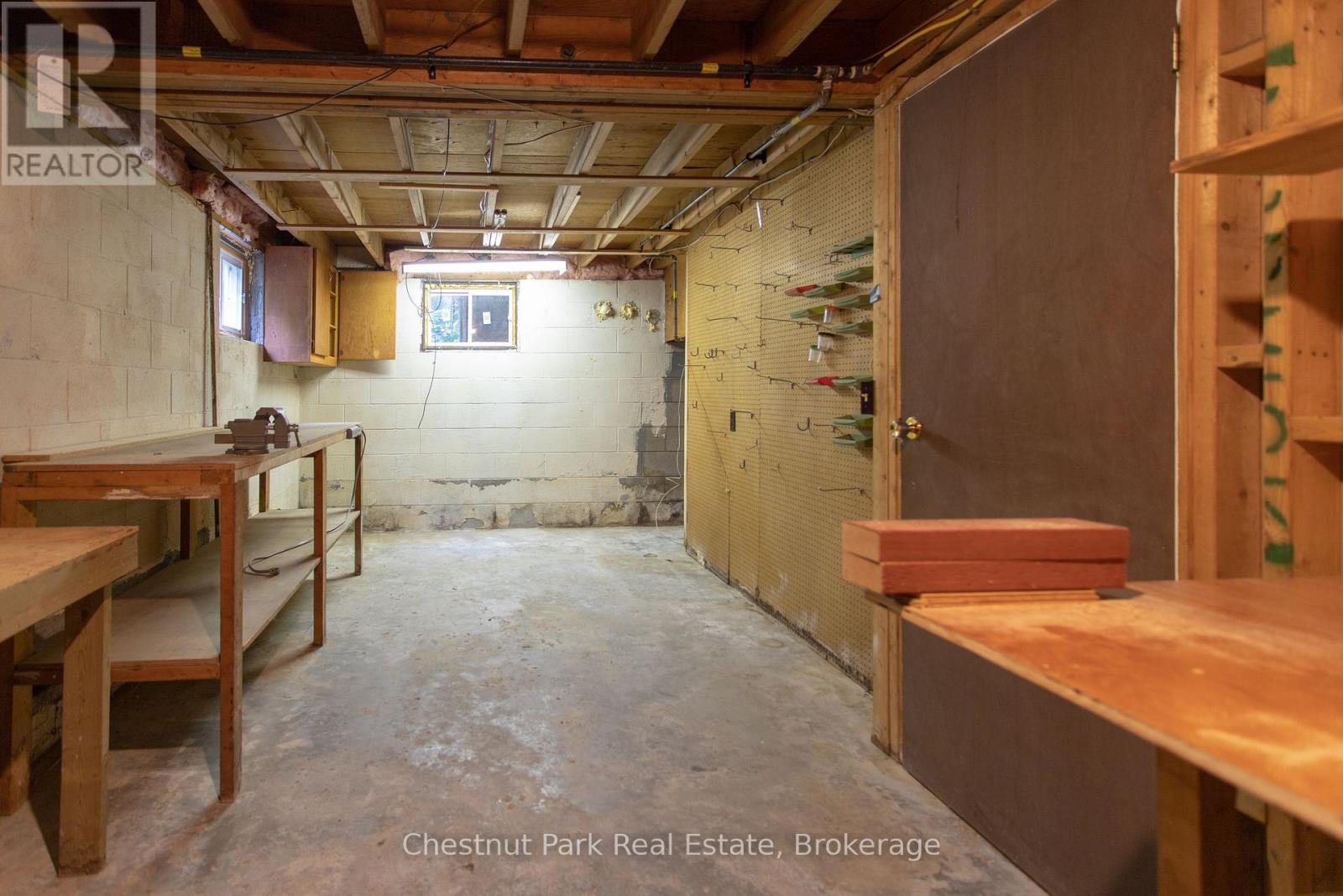 222 Mountain Street, Dysart Et Al, Ontario  K0M 1S0 - Photo 24 - X12348600