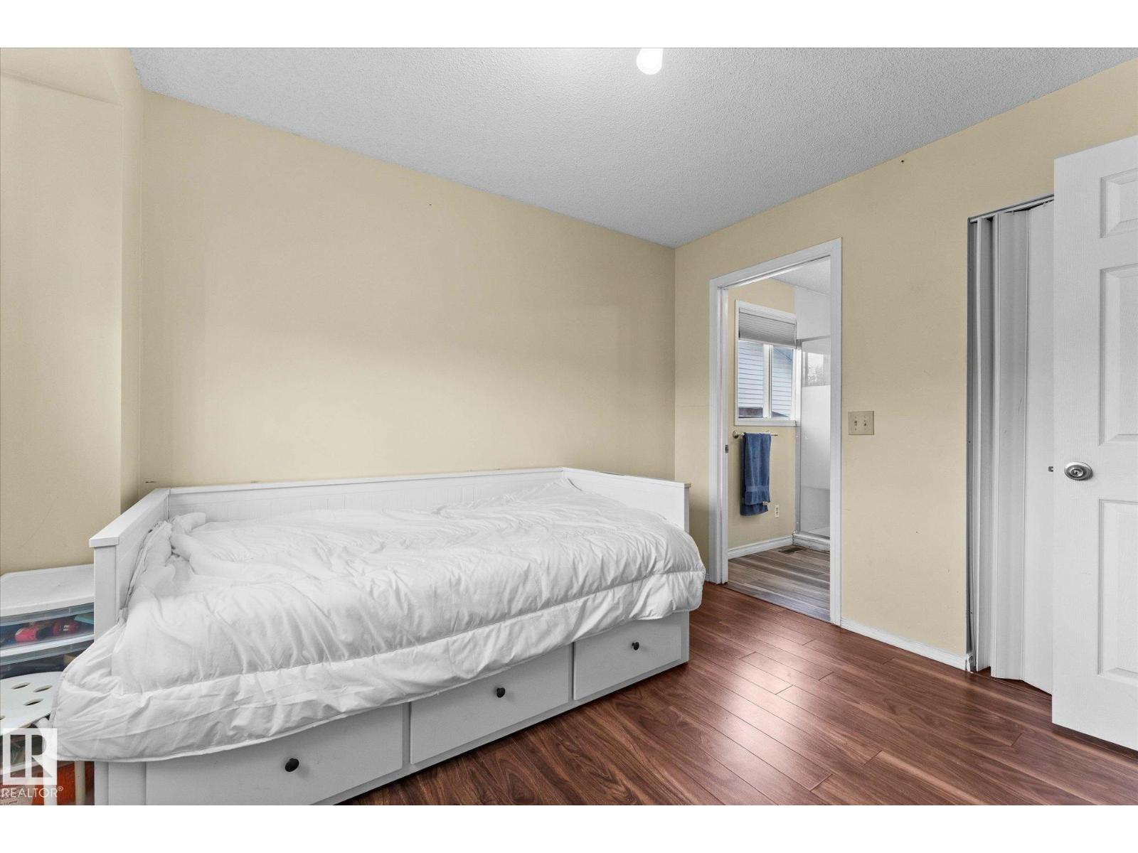 124 Klarvatten Rd Nw, Edmonton, Alberta  T5Z 2X4 - Photo 32 - E4453353