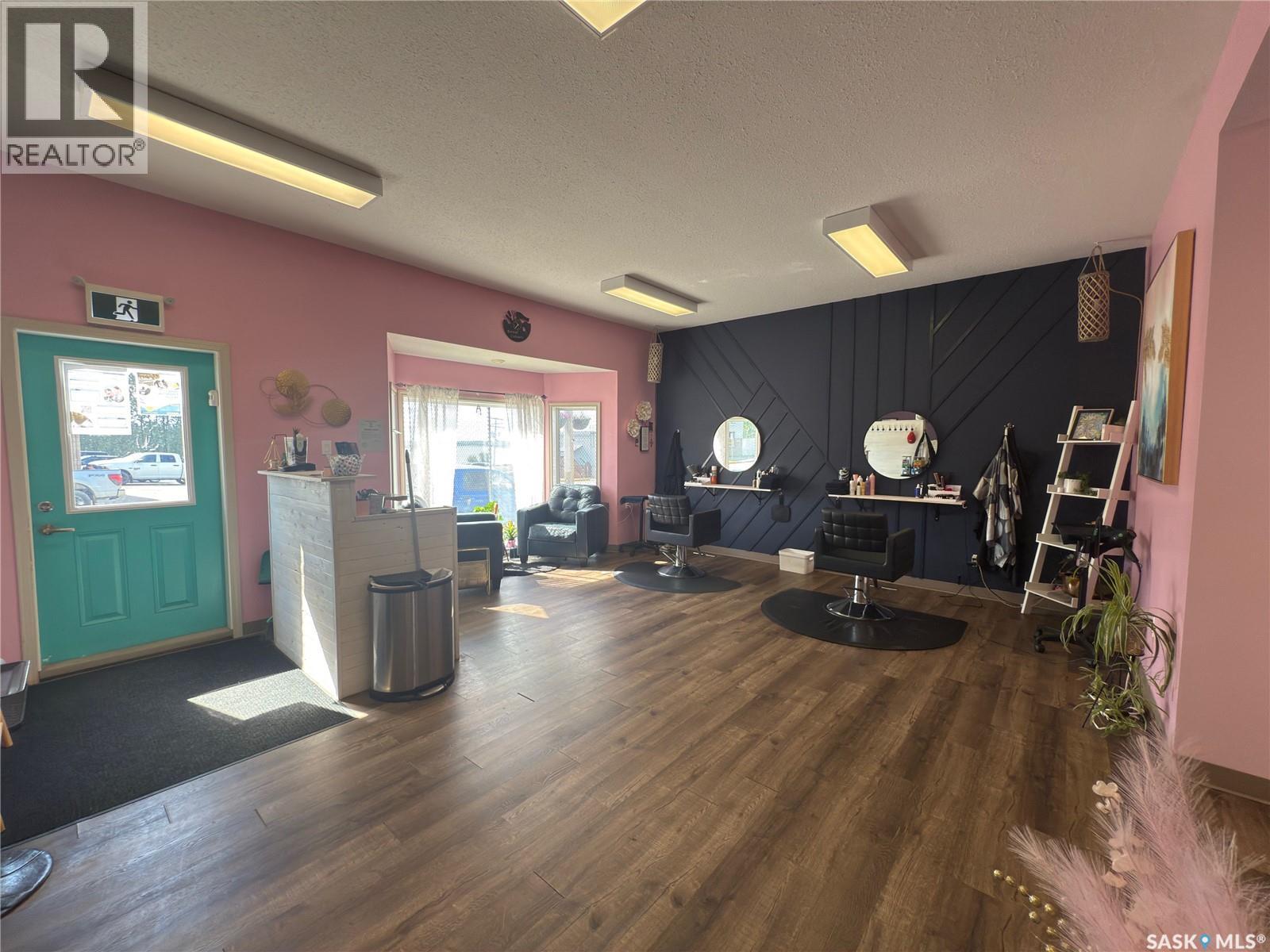 808 La Ronge Avenue, La Ronge, Saskatchewan  S0J 1L0 - Photo 10 - SK015759