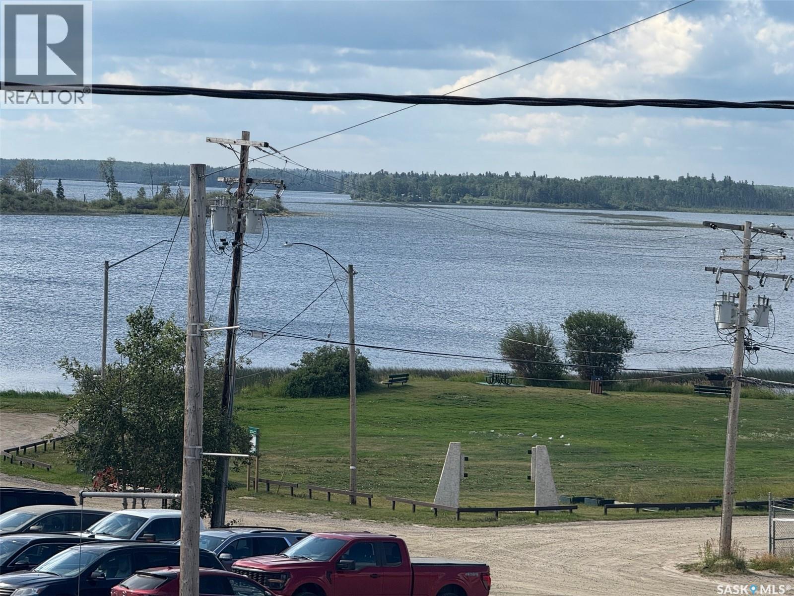 808 La Ronge Avenue, La Ronge, Saskatchewan  S0J 1L0 - Photo 2 - SK015759