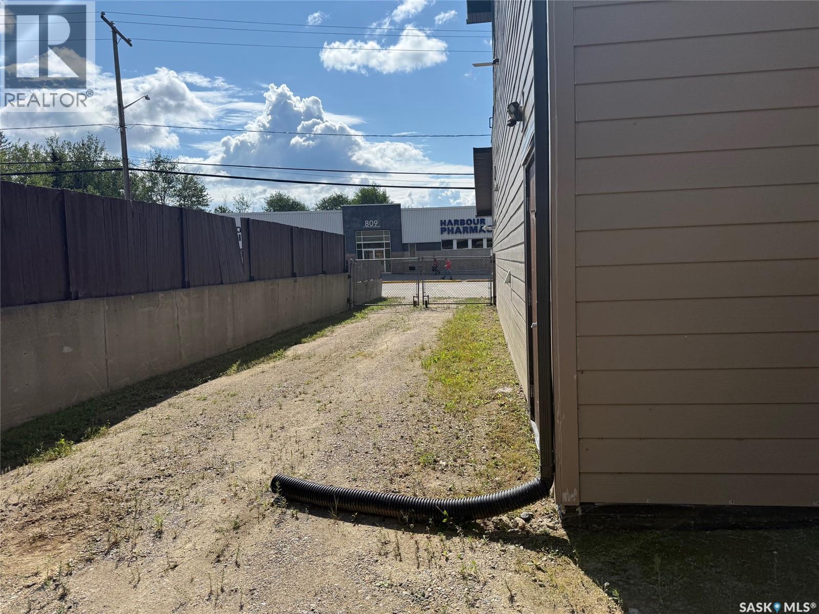 808 La Ronge Avenue, La Ronge, Saskatchewan  S0J 1L0 - Photo 45 - SK015759