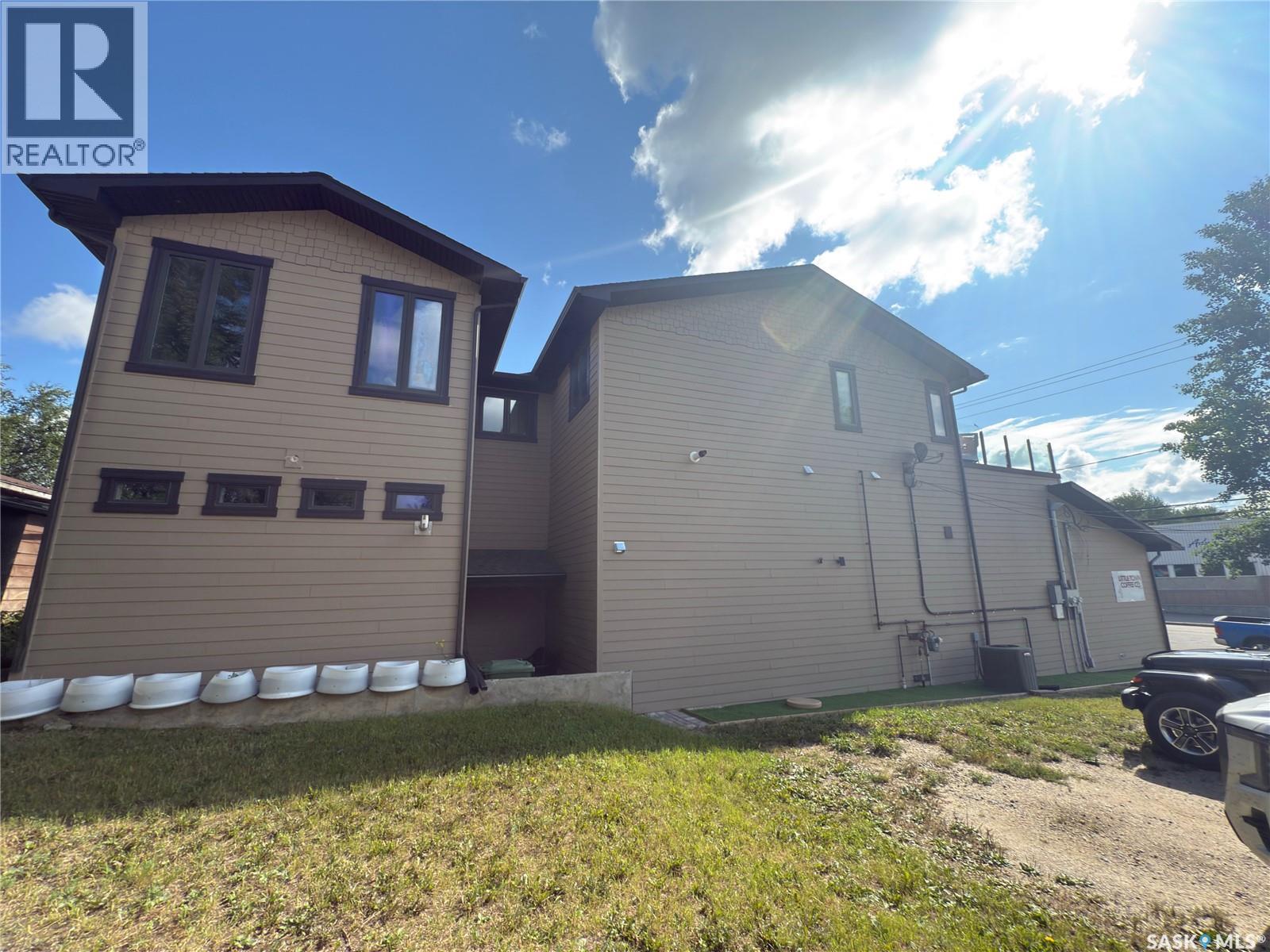 808 La Ronge Avenue, La Ronge, Saskatchewan  S0J 1L0 - Photo 8 - SK015759