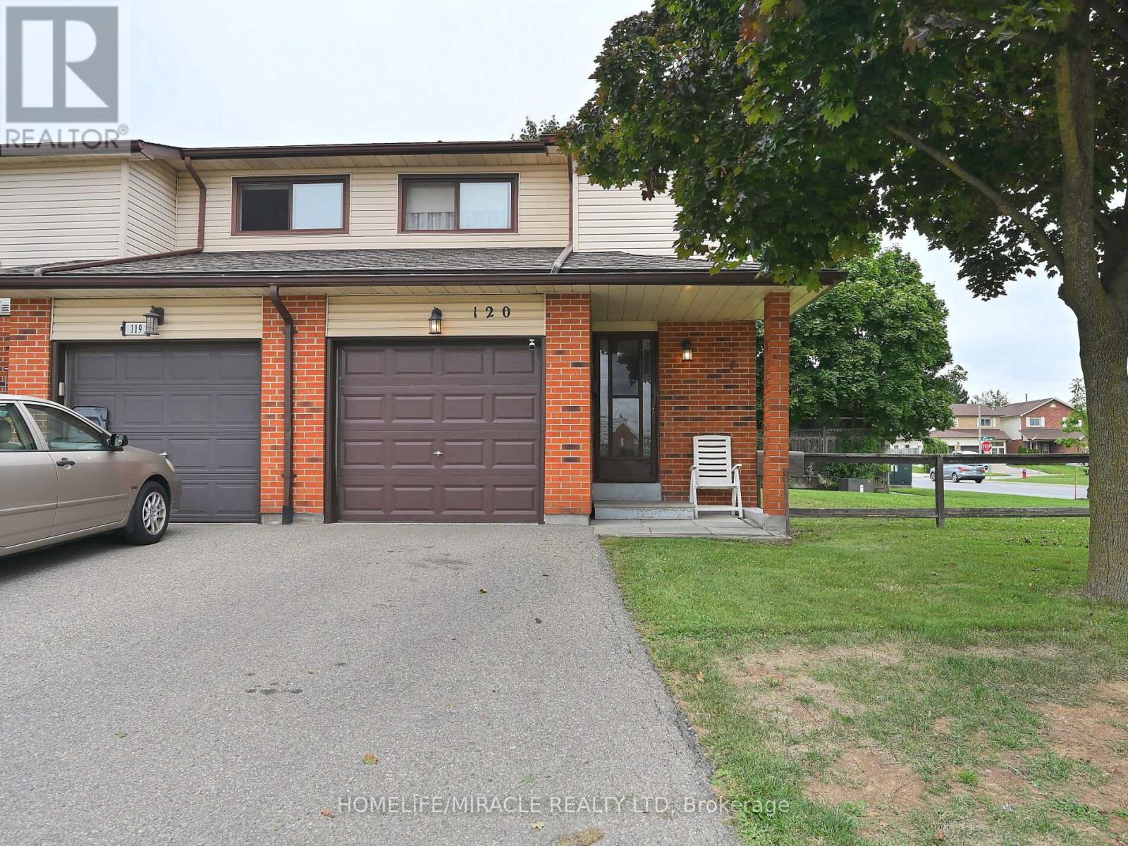 119 - 120 COLLINS CRESCENT W, Brampton, Ontario