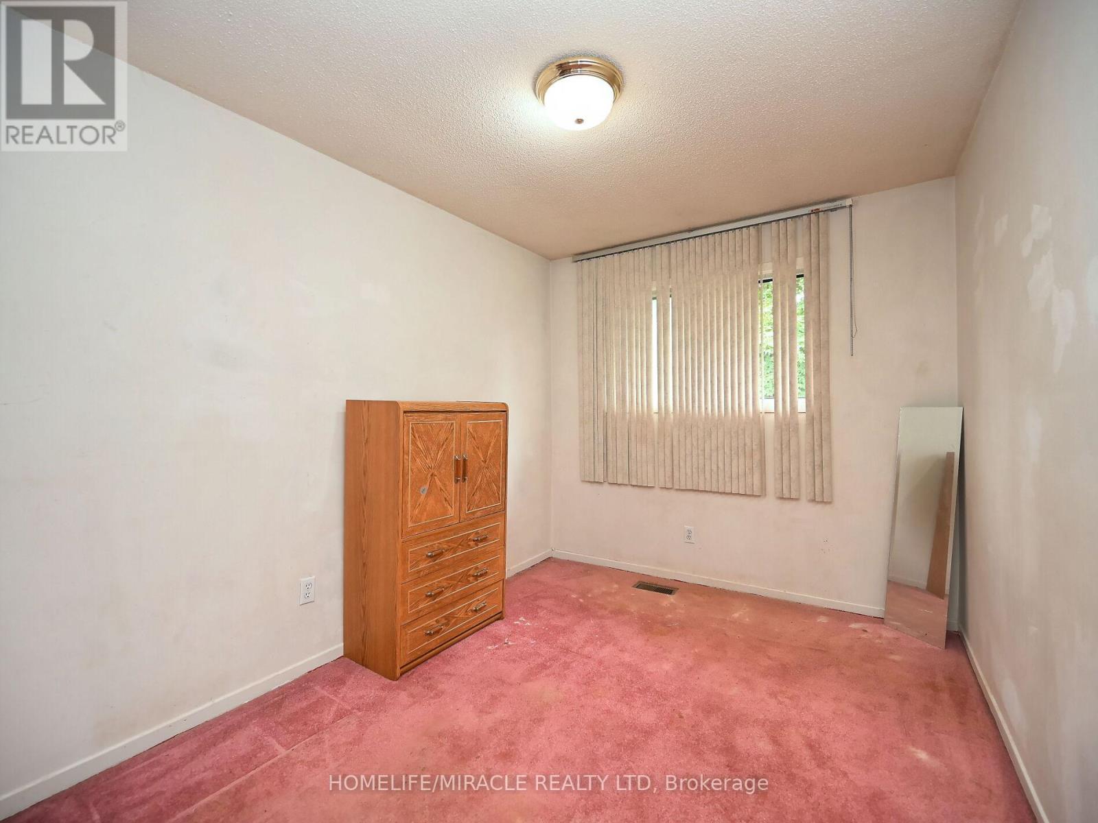 119 - 120 Collins Crescent W, Brampton (Brampton North), Ontario  L6V 3N1 - Photo 32 - W12348609