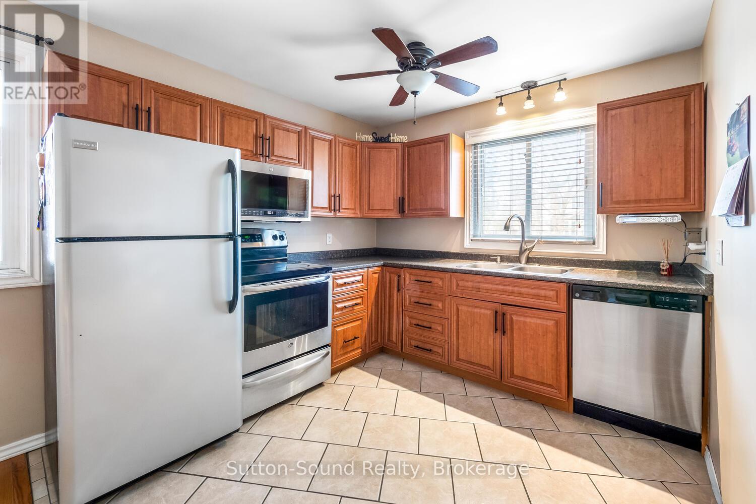 2041 8th Avenue E, Owen Sound, Ontario  N4K 3C5 - Photo 4 - X12299181