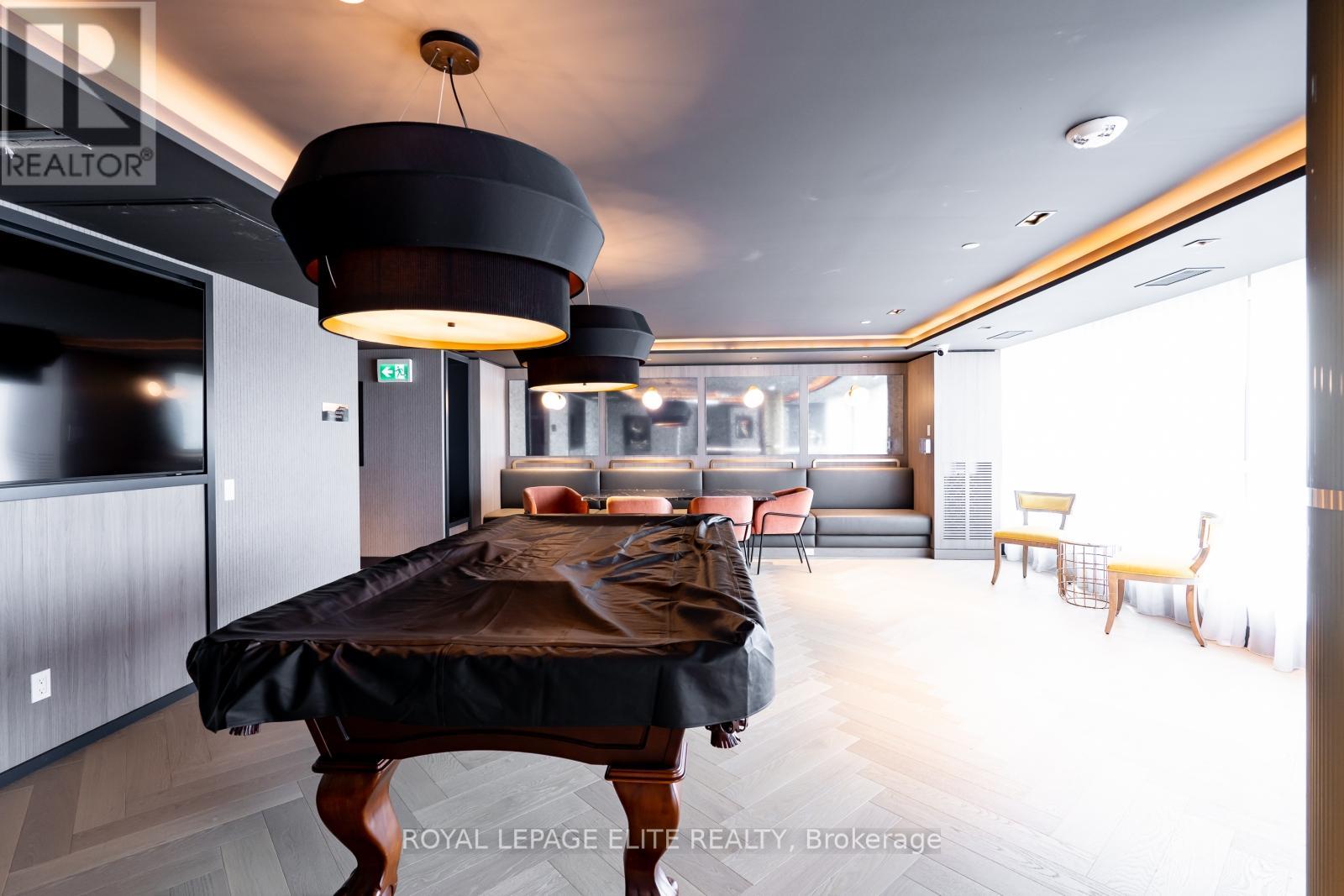 418 - 405 Dundas Street, Oakville (Oa Rural Oakville), Ontario  L6M 4M2 - Photo 33 - W12348521