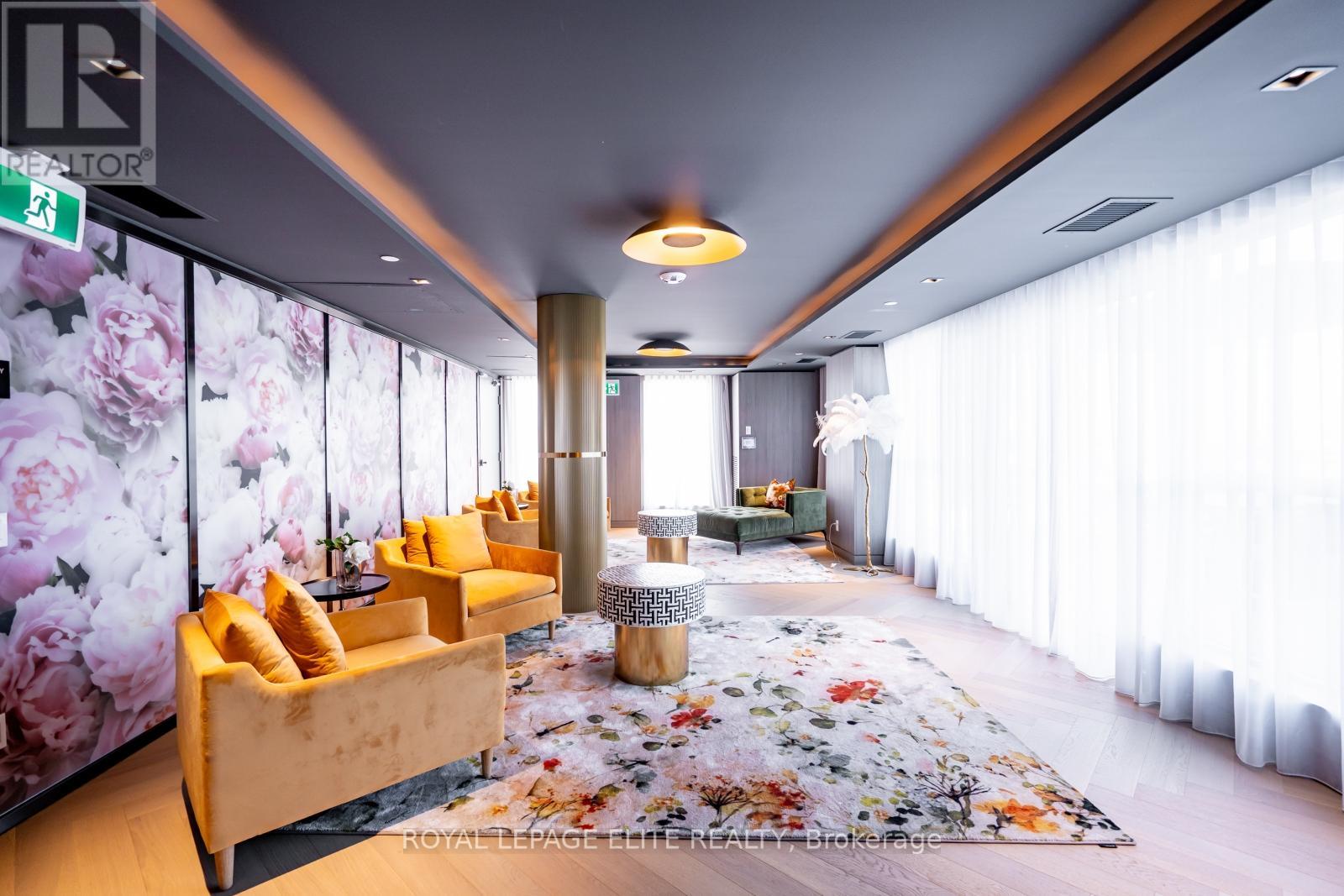 418 - 405 Dundas Street, Oakville (Oa Rural Oakville), Ontario  L6M 4M2 - Photo 37 - W12348521