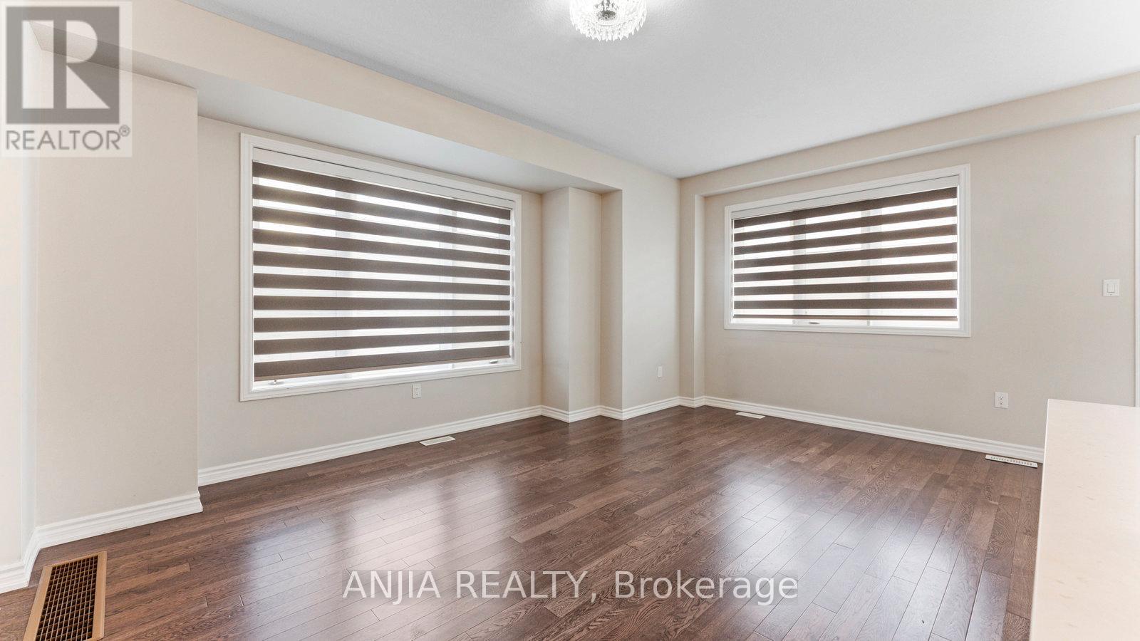 1 Gunn Avenue, Brant, Ontario  N3T 5L5 - Photo 11 - X12348597