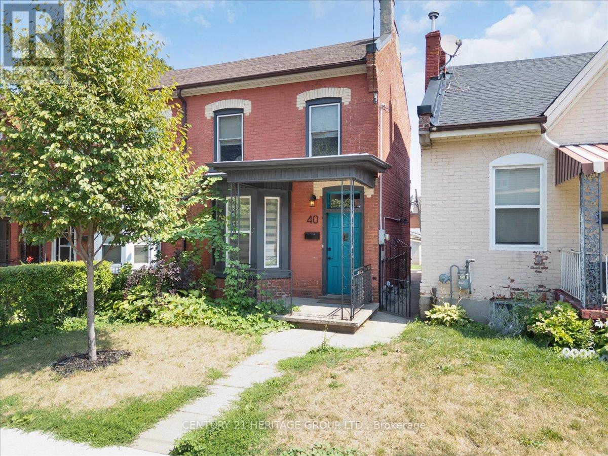 40 EMERALD STREET N, Hamilton, Ontario