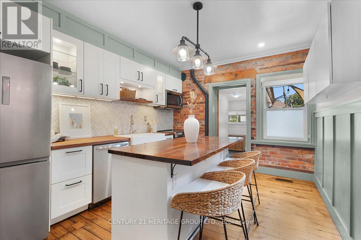 40 Emerald Street N, Hamilton, Ontario  L8L 5K3 - Photo 11 - X12348605