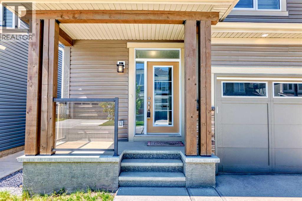 13 Carrington Manor Nw, Calgary, Alberta  T3P 0Z2 - Photo 2 - A2244806