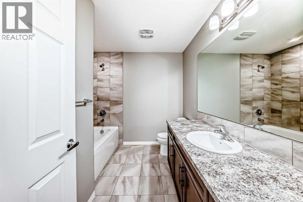13 Carrington Manor Nw, Calgary, Alberta  T3P 0Z2 - Photo 37 - A2244806