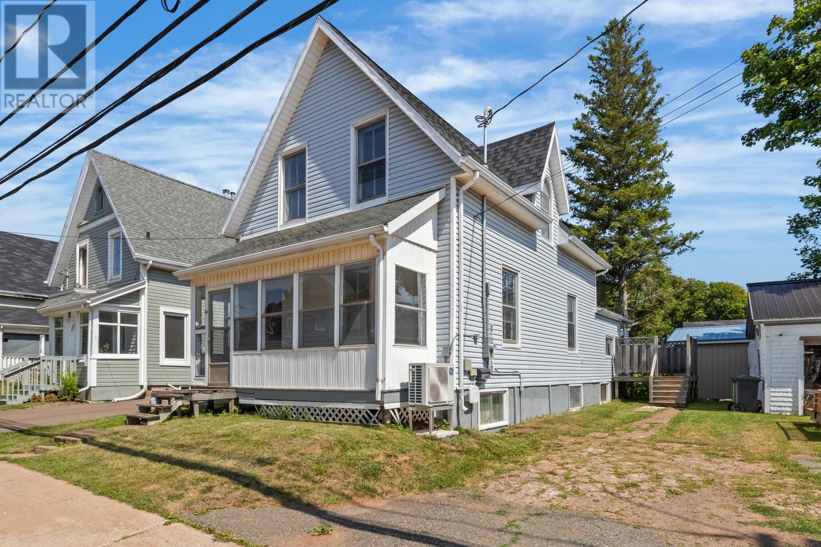 47 Spring Street, Summerside, Prince Edward Island  C1N 3E3 - Photo 2 - 202520810