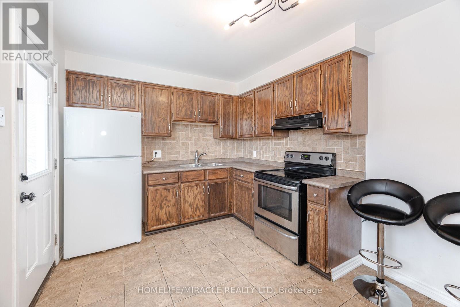 230 Taunton Road W, Oshawa, Ontario  L1G 3T3 - Photo 16 - E12326669