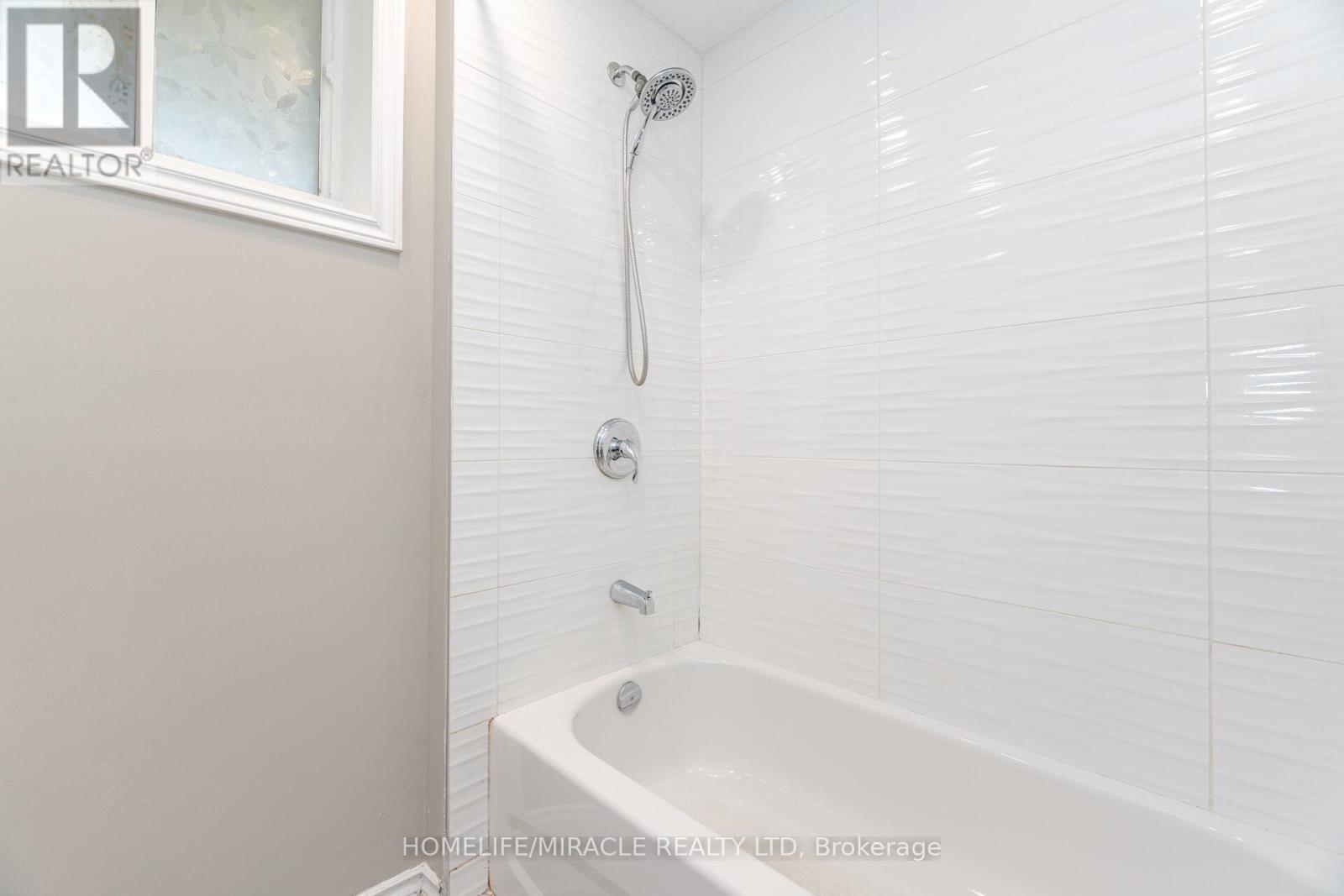230 Taunton Road W, Oshawa, Ontario  L1G 3T3 - Photo 45 - E12326669