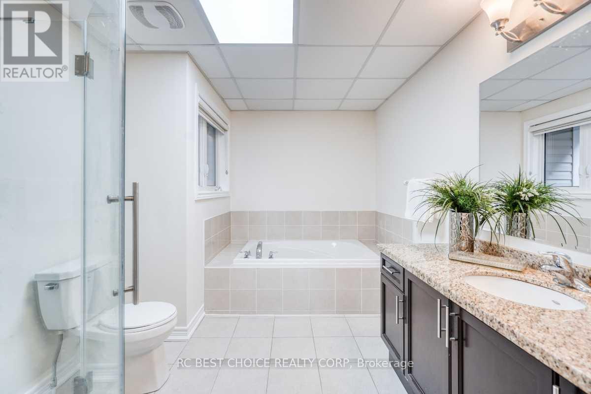 37 Bud Leggett Crescent, Georgina (Keswick South), Ontario  L4P 0B7 - Photo 18 - N12348470