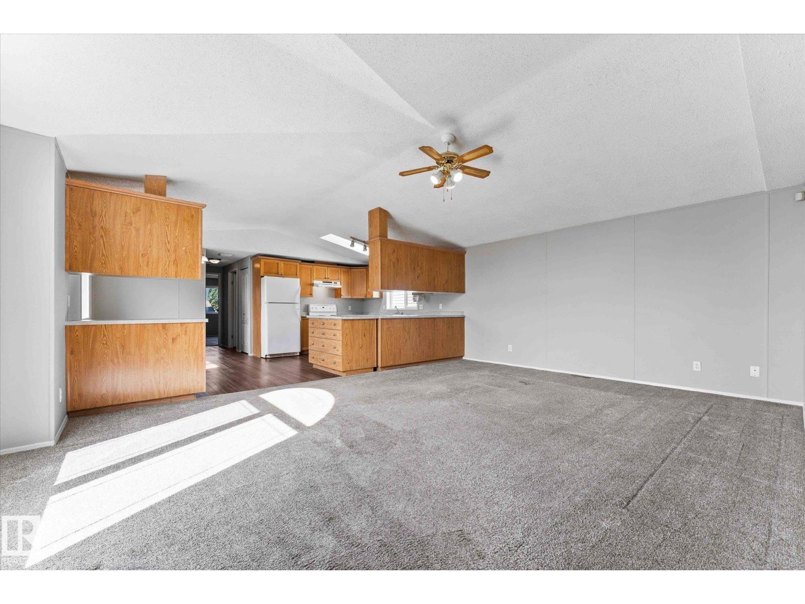 Property at 29 GRAYWOOD CV image 4