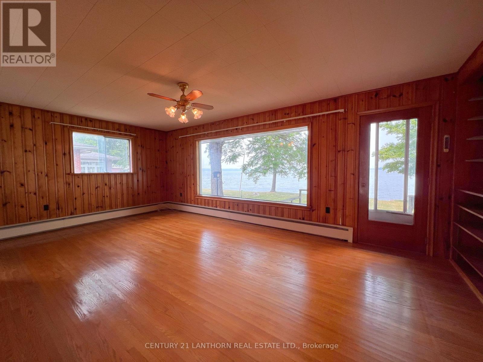 11468 Loyalist Parkway, Prince Edward County, Ontario  K0K 2T0 - Photo 21 - X12331542