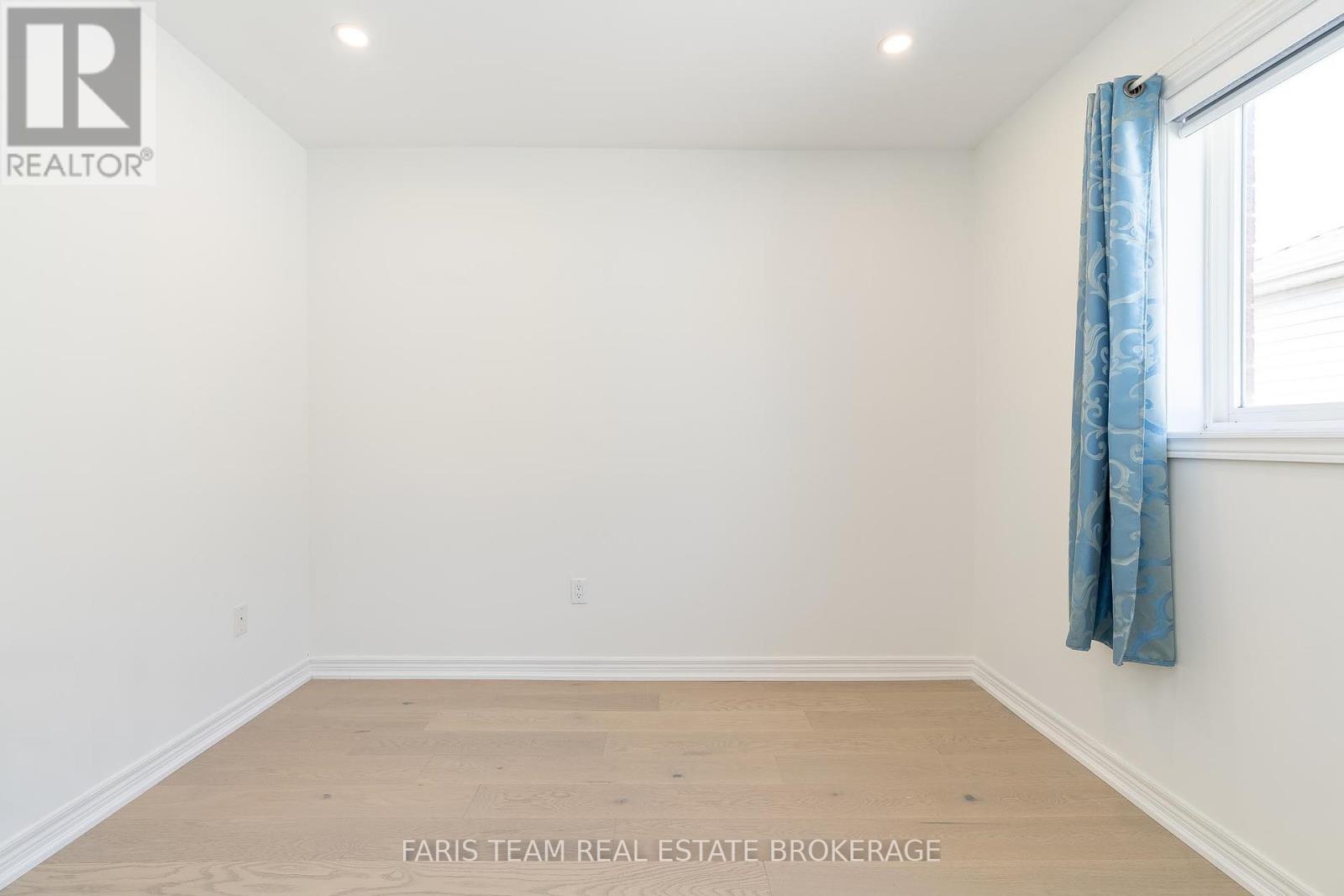 2 Vanessa Drive, Orillia, Ontario  L3V 7Y8 - Photo 24 - S12348618