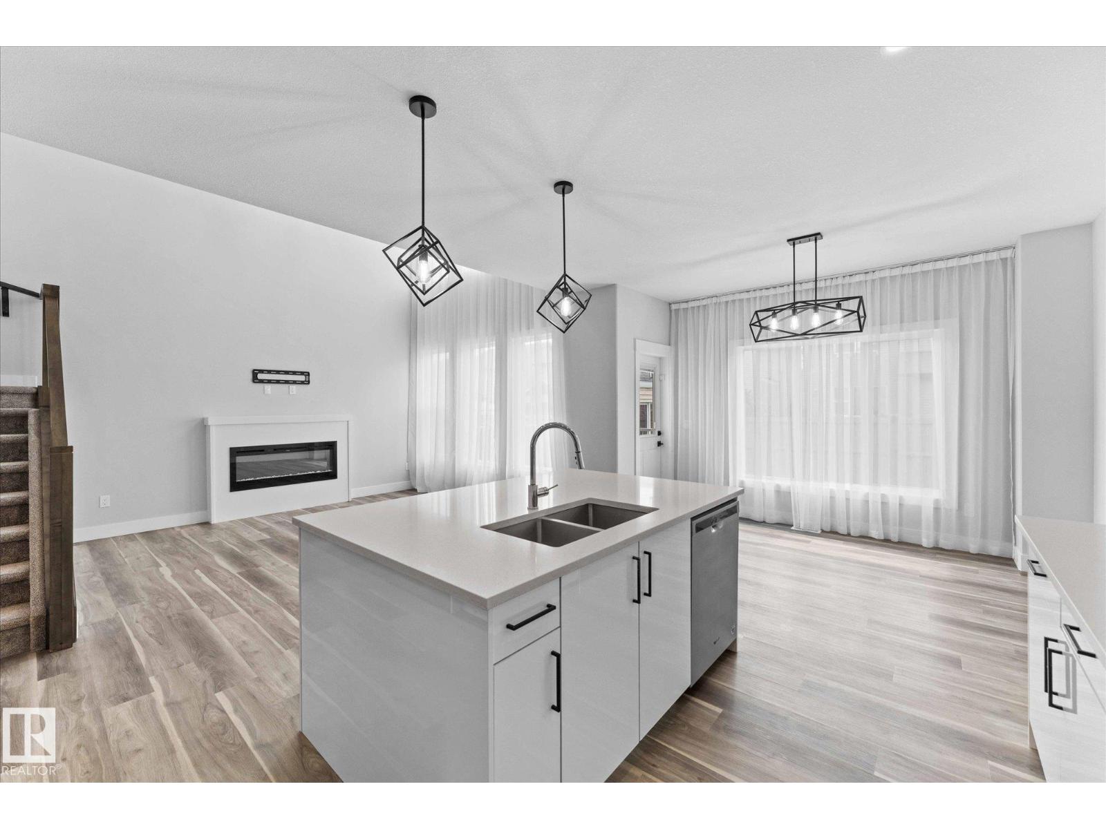 Property at 22509 99A AV NW image 3