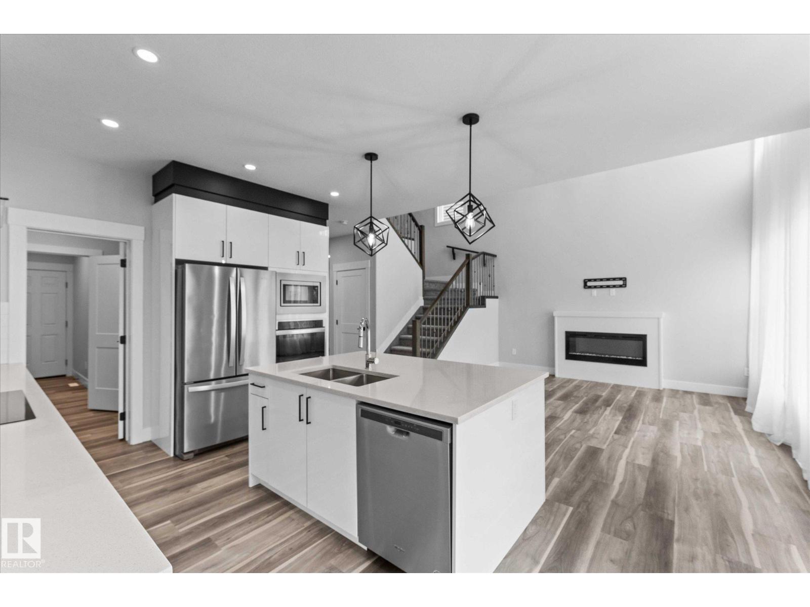 Property at 22509 99A AV NW image 4
