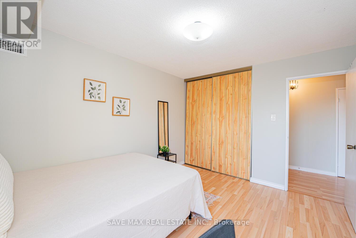 304 - 18 Knightsbridge Road, Brampton, Ontario  L6T 3X5 - Photo 33 - W12348621
