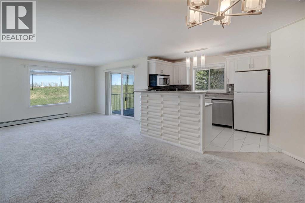 Property at 319, 3000 Citadel Meadow Point NW image 4