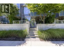 4 5233 GILBERT ROAD, Richmond, British Columbia