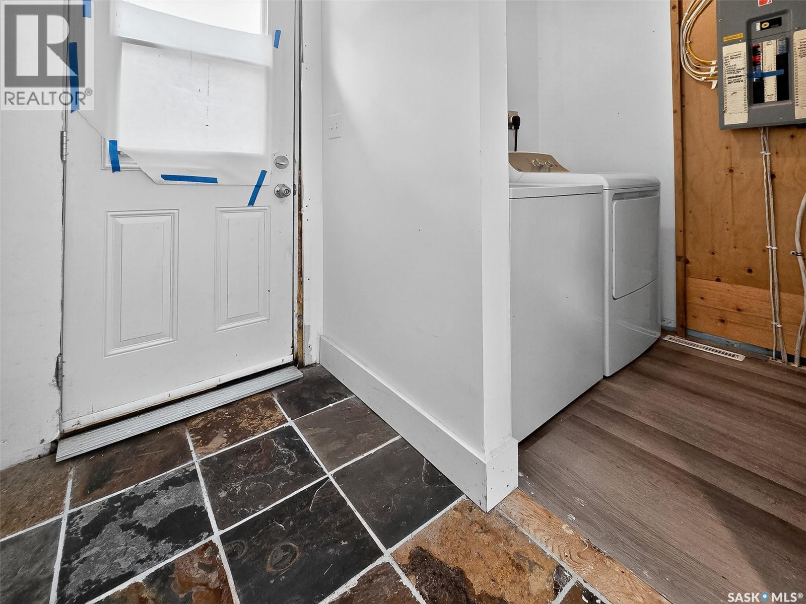 510 5th Street, Chaplin, Saskatchewan  S0H 0V0 - Photo 25 - SK015780