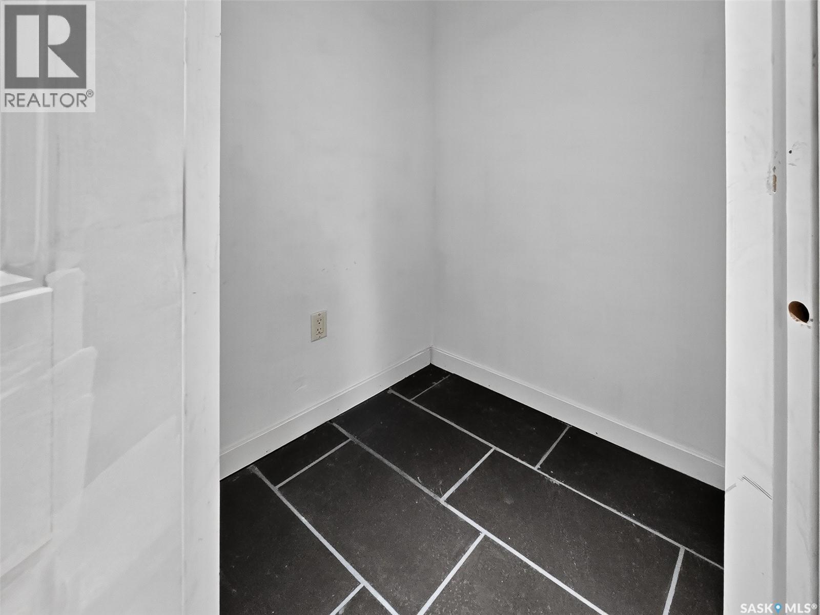 510 5th Street, Chaplin, Saskatchewan  S0H 0V0 - Photo 29 - SK015780