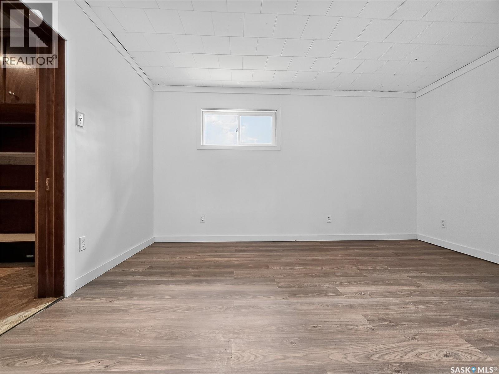 510 5th Street, Chaplin, Saskatchewan  S0H 0V0 - Photo 6 - SK015780