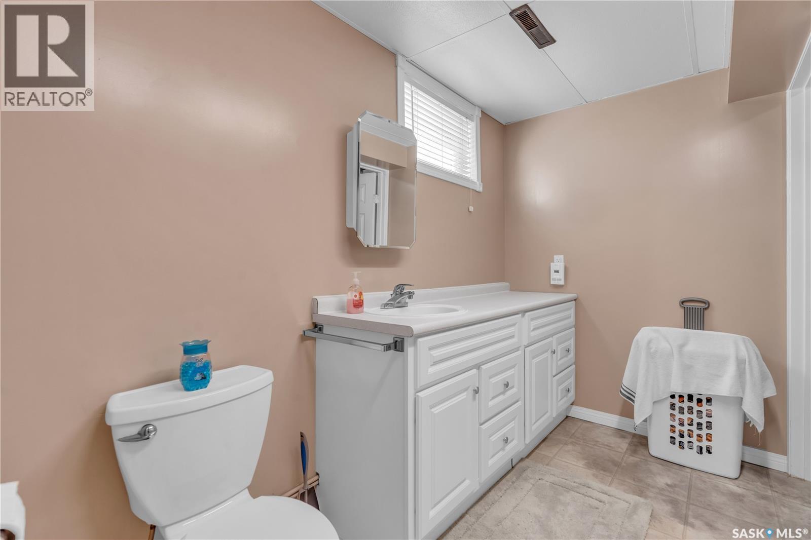 103 1st Street, Limerick, Saskatchewan  S0H 2P0 - Photo 33 - SK015773