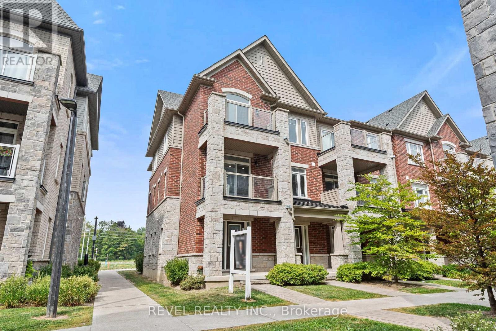 Property at 2621 GARRISON CROSSING image 1