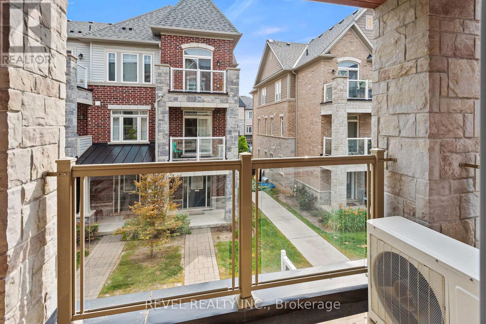 2621 Garrison Crossing, Pickering (Duffin Heights), Ontario  L1X 0E5 - Photo 16 - E12348646