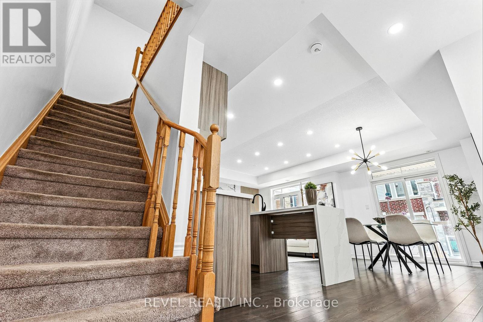 2621 Garrison Crossing, Pickering (Duffin Heights), Ontario  L1X 0E5 - Photo 18 - E12348646