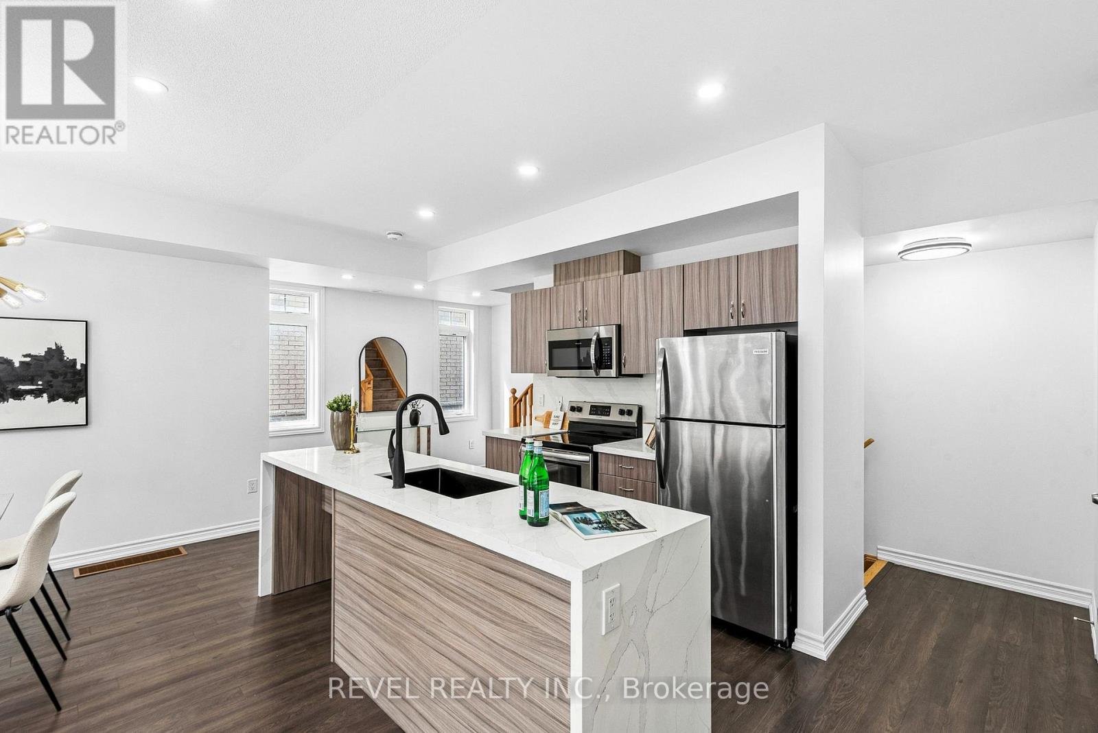 2621 Garrison Crossing, Pickering (Duffin Heights), Ontario  L1X 0E5 - Photo 9 - E12348646