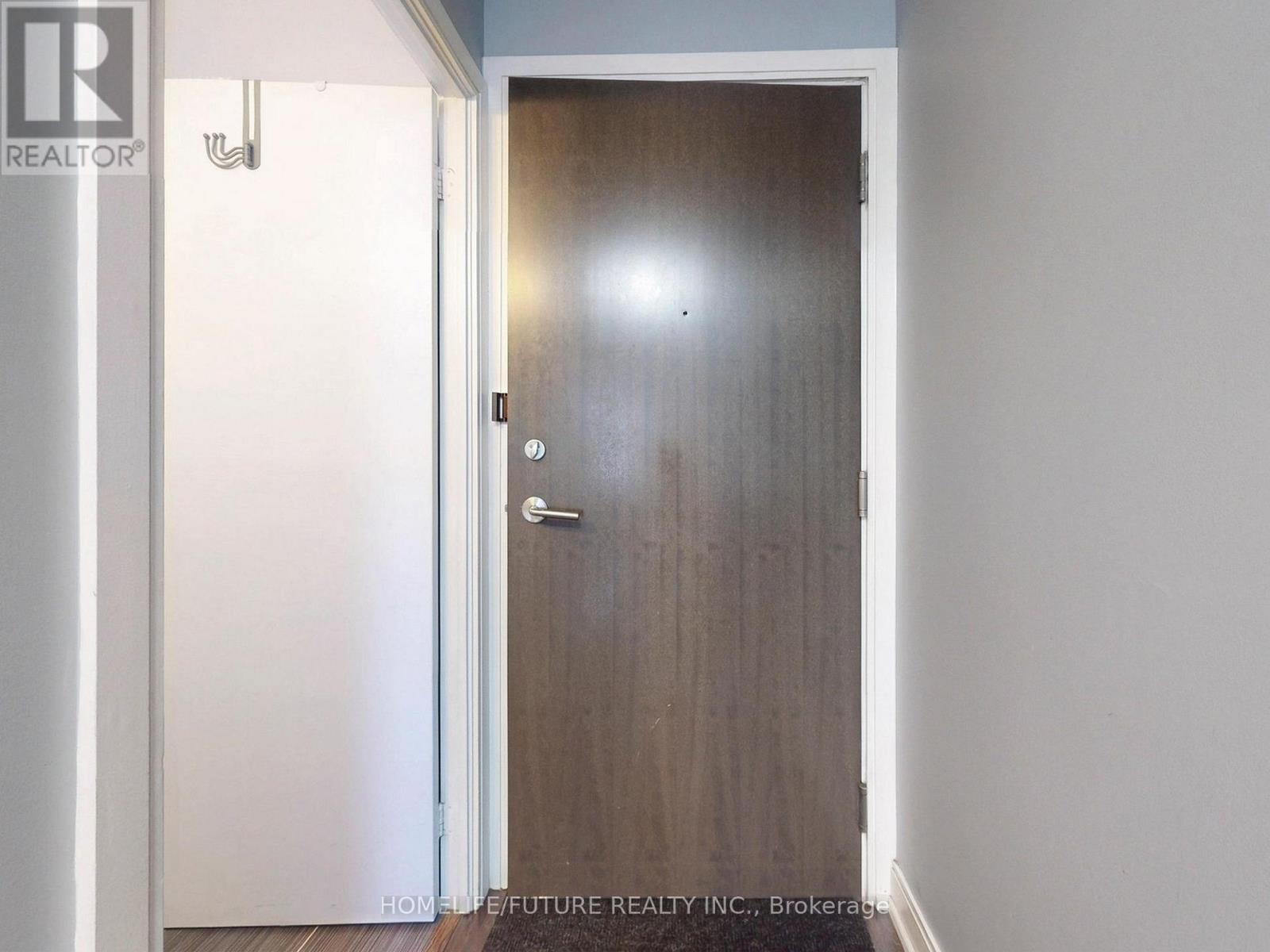 219 - 135 Village Green Square, Toronto (Agincourt South-Malvern West), Ontario  M1S 0G4 - Photo 32 - E12348667
