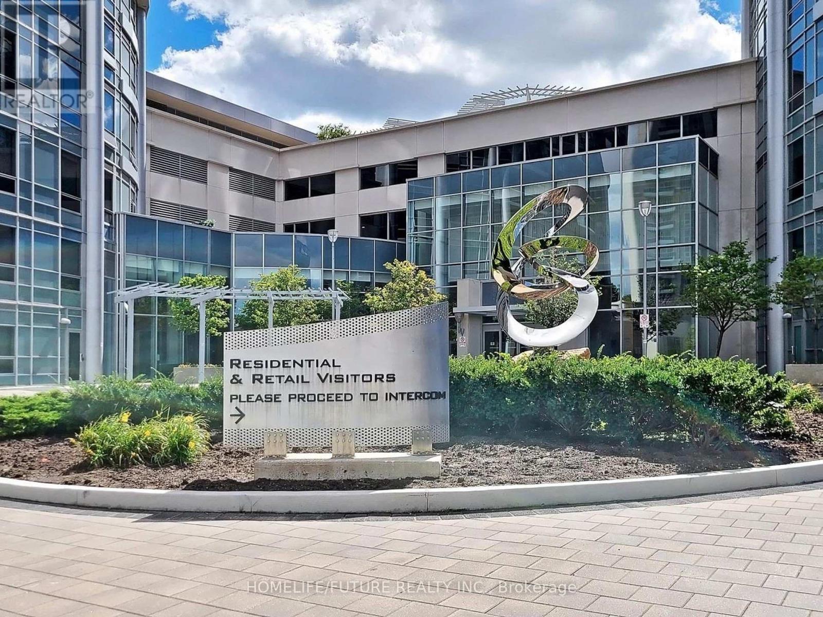 219 - 135 Village Green Square, Toronto (Agincourt South-Malvern West), Ontario  M1S 0G4 - Photo 4 - E12348667