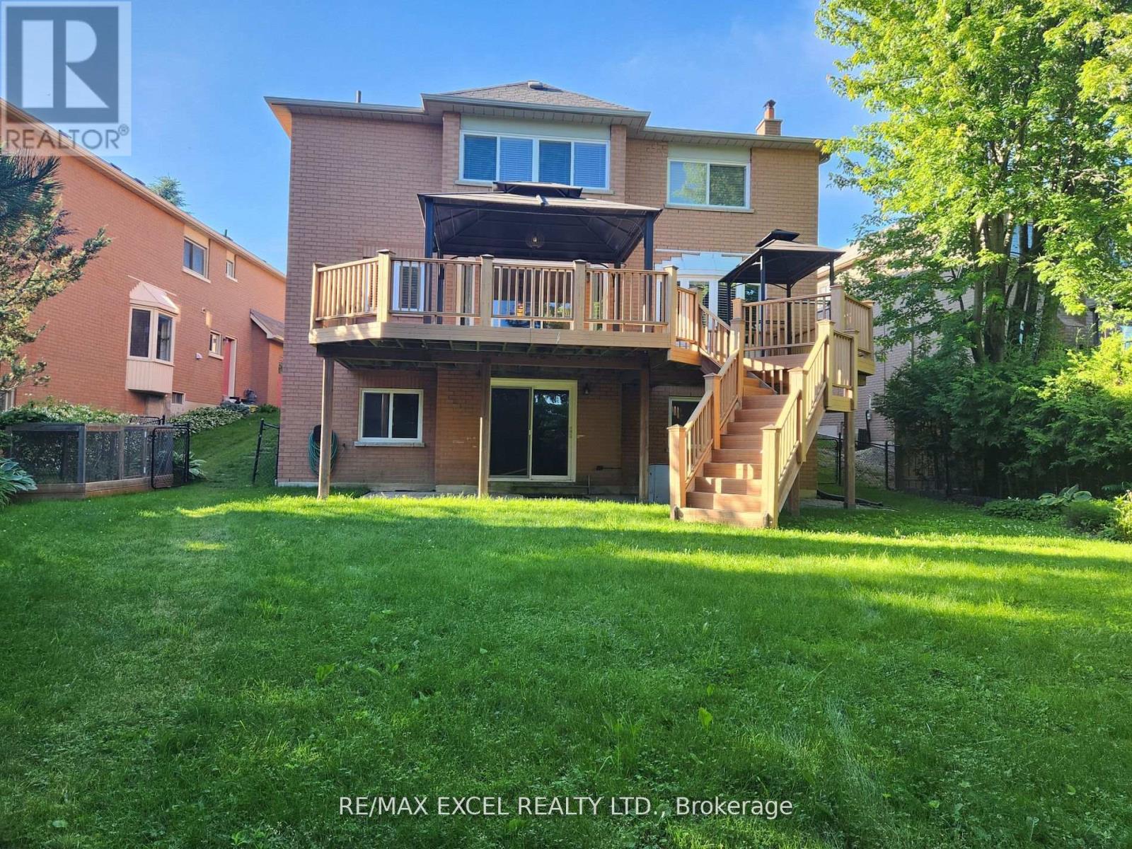 LOWER - 316 ALEX DONER , (BSMT) DRIVE, Newmarket, Ontario