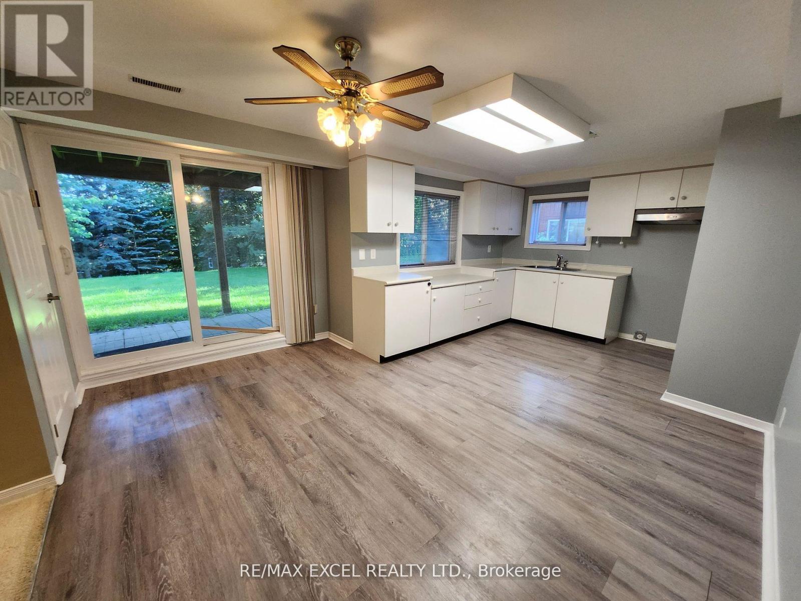 Lower - 316 Alex Doner , (Bsmt) Drive, Newmarket, Ontario  L3X 1G4 - Photo 3 - N12348685