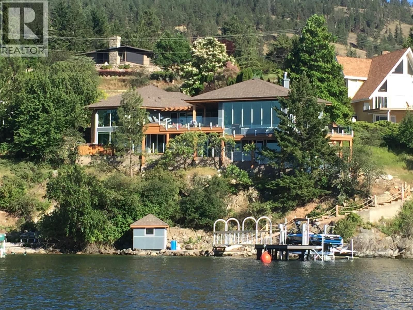 2100 Dewdney Road Kelowna Photo 2