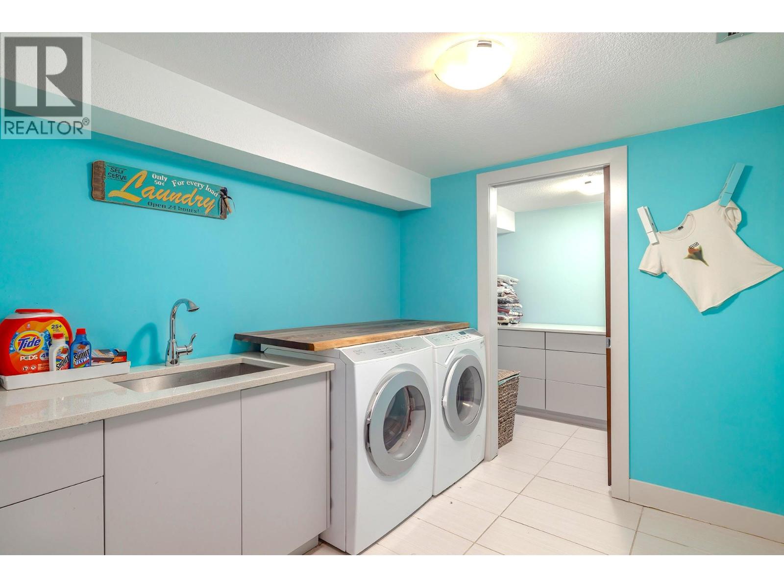 2100 Dewdney Road Kelowna Photo 39