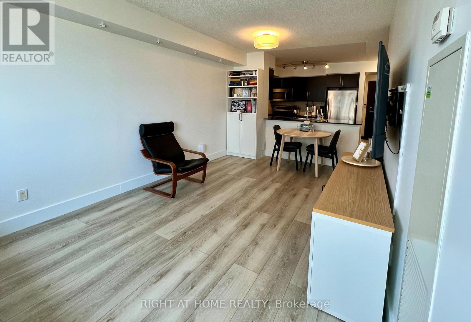 2331 - 35 Viking Lane, Toronto, Ontario  M9B 0A2 - Photo 12 - W12348672
