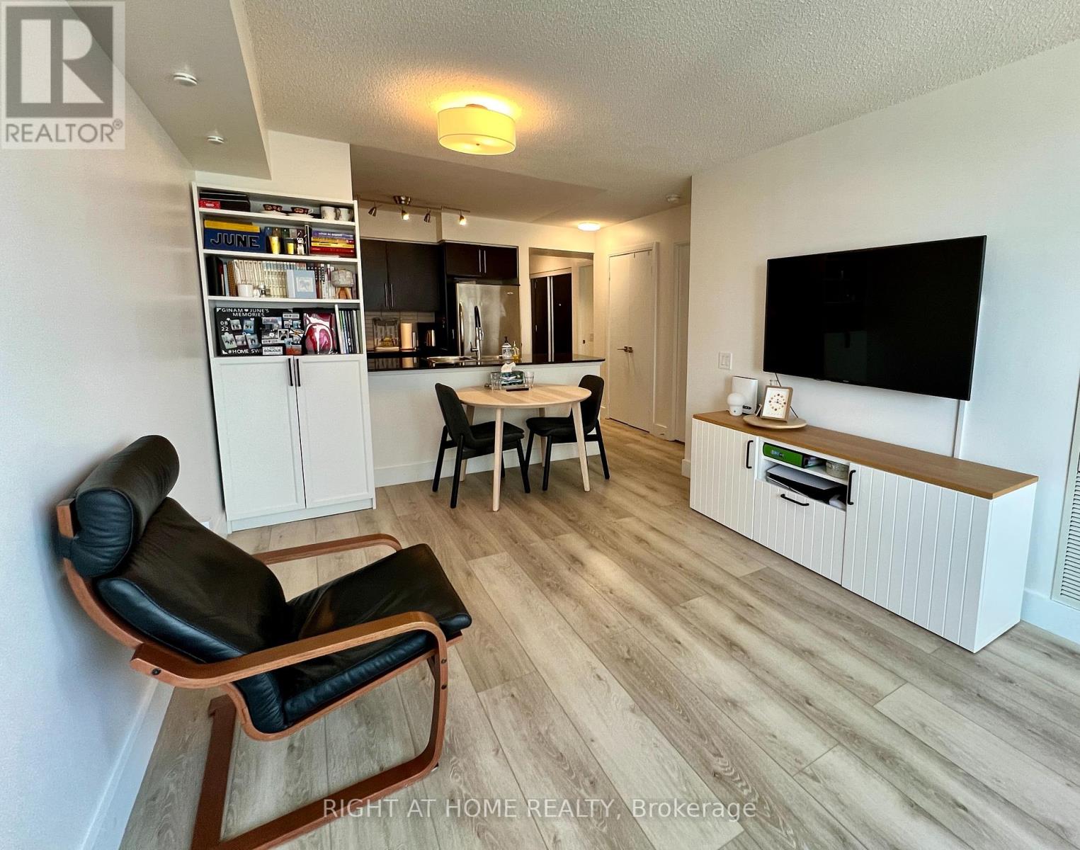 2331 - 35 Viking Lane, Toronto, Ontario  M9B 0A2 - Photo 13 - W12348672