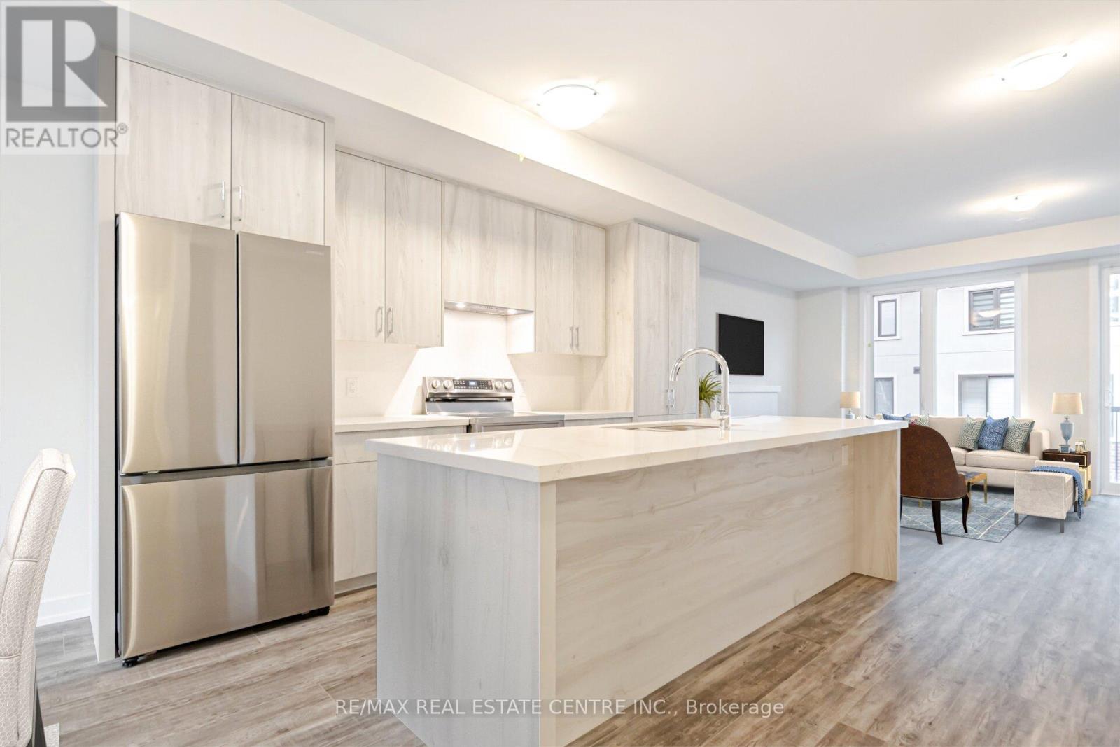 1320 Kobzar Drive, Oakville (Nw Northwest), Ontario  L6M 5R2 - Photo 7 - W12348683