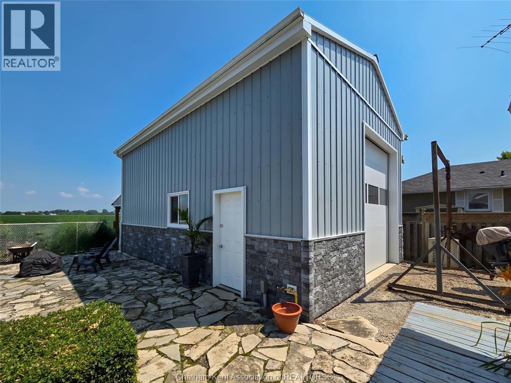 24053 Winterline Road, Pain Court, Ontario  N0P 1Z0 - Photo 12 - 25020790