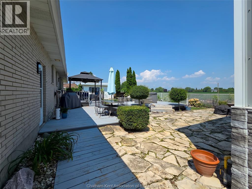 24053 Winterline Road, Pain Court, Ontario  N0P 1Z0 - Photo 5 - 25020790