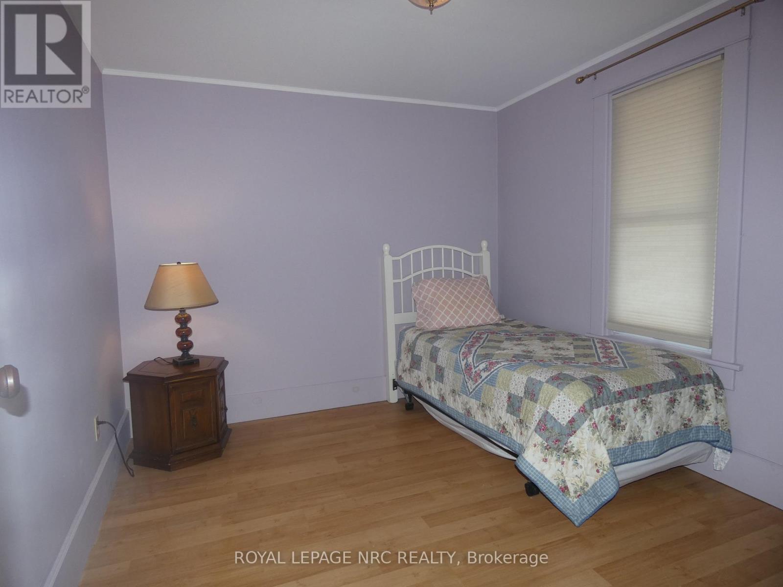 5730 Desson Avenue, Niagara Falls, Ontario  L2G 3T4 - Photo 12 - X12348715